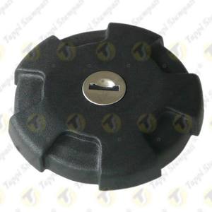 Nuevo Tapón de Combustible Negro con Acoplamiento de Bayoneta para Tanque de Combustible con Llave |   Venta al por Mayor Industrial |   Código HS 85030091 - Product Image 1
