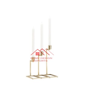 Vela de Metal Hecha a Mano con Acabado en Níquel y Base de Madera, Diseño Atractivo - Product Image 3