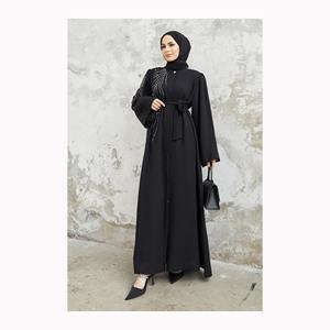 2024 elegante modesto abierto Abaya conjunto mujeres de cuello alto satén seda interior Slip vestido largo diseños florales plisado Dubai estampados islámicos - Product Image 3