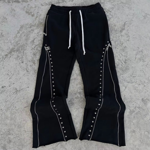 OEM Wholesale <b>Women</b> Rhinestone Tracksuit Hot Selling Premium Quality Soft Material Light <b>Weight</b> Thermal <b>Women</b> Tracksuit - Product Image 2
