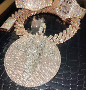 Ice Out Moissanite 3D Oso de dibujos animados Hip Hop joyería colgante Pass Tester chapado en oro VVS Moissanite diamantes cadena nombre personalizado - Product Image 2