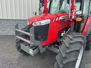 Tractor Massey Ferguson 4707 con cargador frontal, tractor agrícola rojo en venta, listo para enviar - Product Image 6