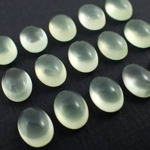 Cabujones semipreciosos sueltos ovalados lisos de Prehnita Natural de 6mm y 8mm, proveedor de piedras preciosas calibradas, oferta a granel, venta al por mayor, compra de fábrica - Product Image 1