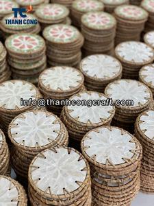 Juego de posavasos de madreperla con ratán tejido a mano, vajilla sostenible hecha a mano, proveedor de exportación artesanal de pueblo de Vietnam - Product Image 6