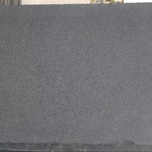 Dalles de pavage Kadappa en calcaire noir naturel grenaillé pour le jardin et le patio, pierres de revêtement de sol pour chemins d'accès extérieurs - Product Image 3