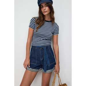 Haut à manches courtes à rayures décontracté pour femmes Coupe ajustée Imprimé vintage Crop Tee Respirant Vêtement d'été - Taille unique convient aux tailles XS S M L XL - Product Image 2