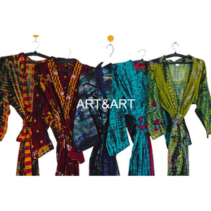 Kimono de seda personalizado para mujer al por mayor, batas de seda con estampado floral dibujado a mano, transpirable y suave para novias de primavera, verano e invierno - Product Image 6