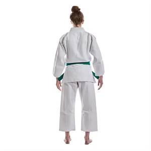 Vêtements de sport en coton avec logo personnalisé Uniformes MMA, karaté et BJJ de haute qualité - Product Image 3
