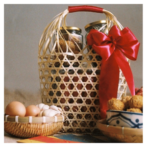 Cesta de Regalo de Bambú, Cesta de Bambú Natural para Envolver Regalos, Solución de Almacenamiento y Decoración, Hecho en Vietnam - Product Image 1