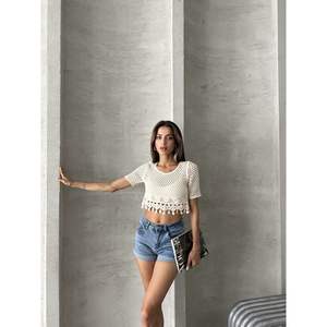 Blusa de punto con borlas sin rematar al por mayor para mujer Topshow - Product Image 4