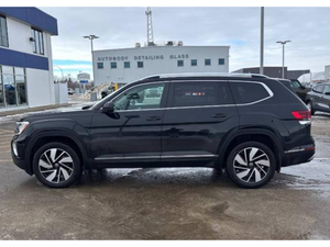 Volkswagen Atlas Highline 2.0 d'occasion 2024 (conduite à gauche/droite) - Product Image 3
