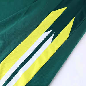 Ensembles de maillots de basket-ball réversibles de haute qualité personnalisables, respirants et adaptés aux sports d'été - Product Image 5