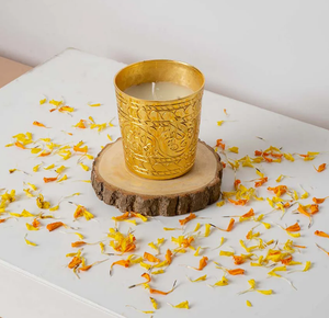 เชิงเทียนและโคมไฟโลหะแบบคลาสสิกหรูหราสีทองแบบโบราณพร้อมการตกแต่งที่หรูหราดีไซน์คลาสสิก - Product Image 3