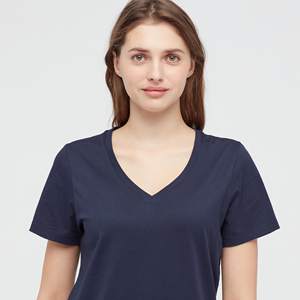 Vêtements en gros T-shirts personnalisés avec impression design pour femmes T-shirts blancs unis pour femmes T-shirts de haute qualité - Product Image 5