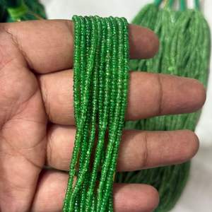Cuentas Redondas Lisas de Tsavorita Natural de 2 mm a 4 mm, Granate Verde, Alta Calidad, Más de 50 Años de Experiencia en la Fabricación de Joyas - Product Image 2