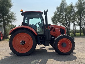 Tracteurs Kubota M9960 d'occasion, moteur diesel turbocompressé et refroidi par air Kubota V3800-CR-TIE4, à vendre - Product Image 6