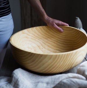 Tazón de Madera de Acacia Biodegradable y Ecológico Hecho a Mano para Regalo de Eid, Ideal para Chocolate y Frutos Secos en Ramadán - Product Image 3