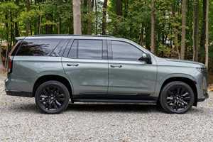 Sedán Deportivo Turbo AWD Serie 7 2024, Bajo Kilometraje, Automático, Asientos de Cuero, Volante a la Izquierda, Techo Panorámico Oscuro, R18 - Product Image 5