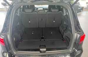 2024  140 กิโลวัตต์ เครื่องยนต์ดูดอากาศธรรมชาติ 190 แรงม้า 7 ที่นั่ง 4.1-6 ลิตร เกียร์อัตโนมัติ 9 สปีด รถ SUV ใช้แก๊ส สีเข้ม สภาพดี - Product Image 4