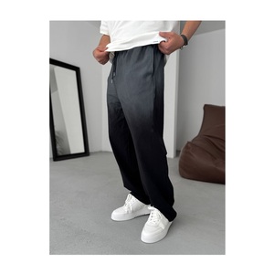 ชุดเซ็ตเสื้อฮู้ดและกางเกงวอร์มผู้ชาย ไซส์พลัส แบบไร้ตะเข็บ เป็นมิตรต่อสิ่งแวดล้อม สไตล์สตรีทแวร์และชุดกีฬา ผลิตจากผ้าฝ้าย 100% ระบายอากาศได้ดี - Product Image 2