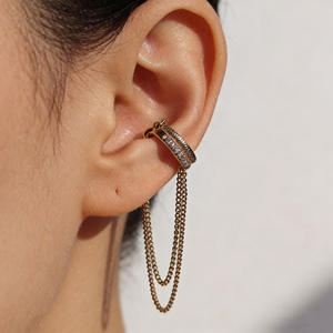 Boucles d'oreilles pendantes unisexes en acier inoxydable plaqué or 18 carats avec double chaîne et zircon - Product Image 3