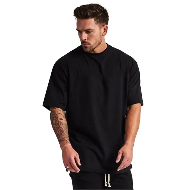 Iota Sport Nero di Grandi Dimensioni T-Shirt del Commercio All'ingrosso Su Ordinazione Streetwear Fornitore di Abbigliamento Iota Sport Fabbricazione di Abbigliamento Personalizzato