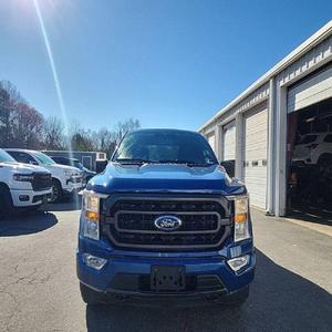 EXCELENTE ESTADO Ford F-150 XLT 2022 - Product Image 1