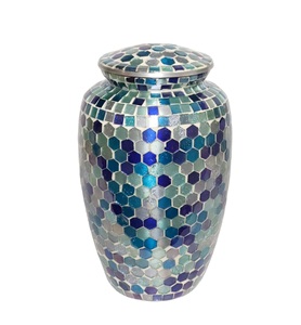 Urna funeraria hecha a mano de aluminio Silver Reef para cenizas humanas, urna de entierro de tamaño adulto grande, urna de tamaño personalizado individual aplicada a mano - Product Image 3