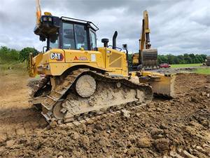 Bulldozer Caterpillar D6 LGP en buenas condiciones Bulldozer de movimiento de tierras usado con motor confiable Mejor precio garantizado - Product Image 3