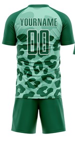 Uniforme de Fútbol Masculino de Última Tendencia, Totalmente Personalizable, Manga Corta, Transpirable, de Secado Rápido, de Alta Calidad, con Colores y Diseños Personalizados - Product Image 3