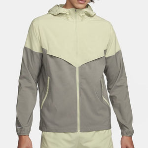 Chaquetas cortavientos personalizadas con cuello levantado, diseño con capucha, impermeables y transpirables para uso en invierno para hombres - Product Image 1
