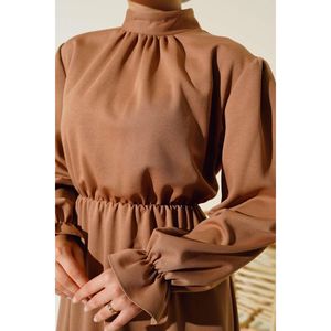 Robe évasée à taille élastique Latte - Product Image 1