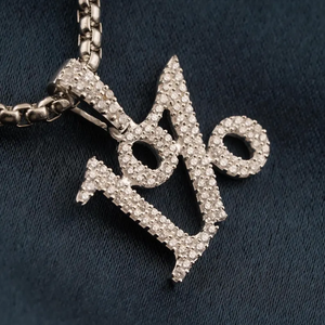 Iced Out 1 Percent Pendant Moissanite Número personalizado Colgante Hip Hop Declaración Joyería para hombres - Product Image 1
