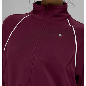 Nuevo Conjunto Deportivo Casual de 3 Piezas para Mujer, Talla Grande, Tejido de Punto, Chaqueta, Pantalones Deportivos y Falda con Capucha, Logotipo Frontal, Cintura Elástica - Product Image 3