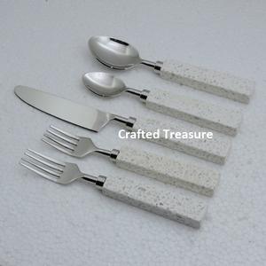 Cubiertos elegantes con mango de resina, juego de boda de acero inoxidable, 4 Uds., cubiertos para utensilios de cocina, vajilla y juego de cucharas de postre - Product Image 3