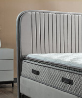 Base de lit de rangement tuftée de style industriel Cadre métallique modulaire souple avec caractéristiques