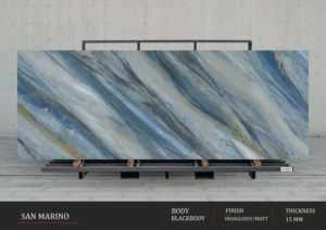 Intérieur sophistiqué, profondeur rehaussée par des finitions en dalles de porcelaine grises à haute brillance de 1200x2400 mm - Product Image 5