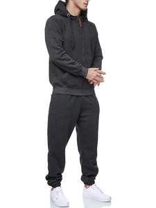 Conjunto Deportivo Personalizado para Hombre con Capucha y Estampado Sólido, Calidad Premium, 100% Algodón, Cómodo, Transpirable y Ligero - Product Image 2