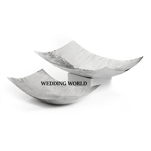 Lot de deux plateaux à chocolat en métal plaqué or plateau à chocolat fait main nouveau plateau à chocolat classique et élégant - Product Image 4