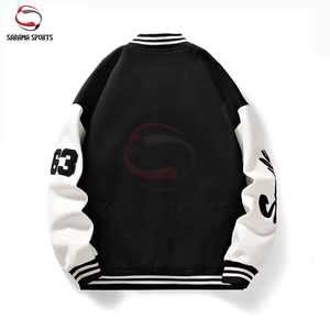 Chaqueta Varsity Personalizada con Cuerpo de Lana y Mangas Genuinas, Prenda de Invierno Elegante y Moderna para Hombre, Chaqueta Transpirable - Product Image 3