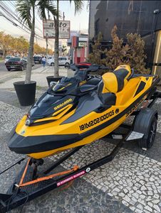 Moto Acuática Personal 2024 Ultra 310LX, Embarcación para Wakeboard con Asiento, Embarcación Recreativa Marina SEADOO - Product Image 6