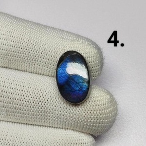 คอลเลคชั่นอัญมณีขนาดเล็กทรงหลวมหินลาบราดอไรต์สีม่วงธรรมชาติรูปทรงผสมสีฟ้า - Product Image 5