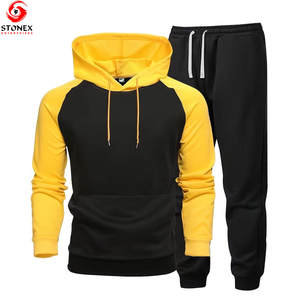 Conjunto Deportivo de Dos Piezas con Capucha para Hombre, Fabricado en Fábrica, de Forro Polar Sólido, con Diseño Personalizable - Product Image 1