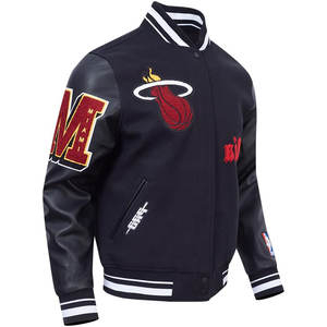 เสื้อแจ็คเก็ตวาร์ซิตี้คุณภาพสูง กันลม ระบายอากาศได้ดี สำหรับฤดูหนาว ปักโลโก้ตามสั่ง ดีไซน์แบบยูนิเซ็กซ์ ทรงเบสบอล คอตั้ง ปักลายด้านหน้า - Product Image 3