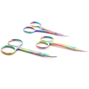 Nouvelles Ciseaux à Manucure Édition Multicolore Design Ergonomique Poignée Antidérapante Facile à Utiliser Pointe Courbée Professionnelle - Product Image 1
