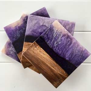 Sous-verres de luxe en résine époxy et noyer de couleur violette forme carrée parfaite pour les cadeaux de mariage décor à la maison thé vin tasse utilisation - Product Image 1