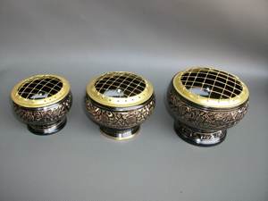 Soporte de incienso de latón hecho a mano de aspecto antiguo con bandeja de Metal sólido para Stick Burn Home Decor Uso diario Artículo de regalo y Esquina de yoga - Product Image 4