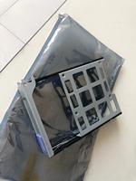 Prix d'usine, vente en gros, support de disque dur SATA à échange à chaud en aluminium de 3,5 pouces (avec vis) 01LJ138, marque OEM, garantie 1 an pour serveur
