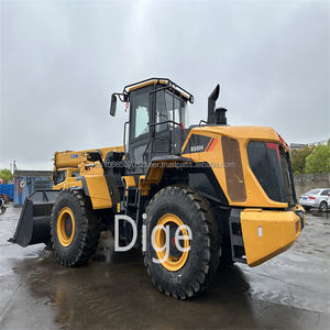 Liugong CLG856H Cargador de ruedas usado China Excelente estado Commins Engine Bomba de 5 toneladas incluida Reduce en gran medida la intensidad del trabajo - Product Image 3