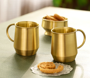 Mug à café classique en laiton pur de 200 ml, fait à la main, écologique, avec poignée, en porcelaine de qualité supérieure, impression de logo personnalisable, tasse cadeau - Product Image 2